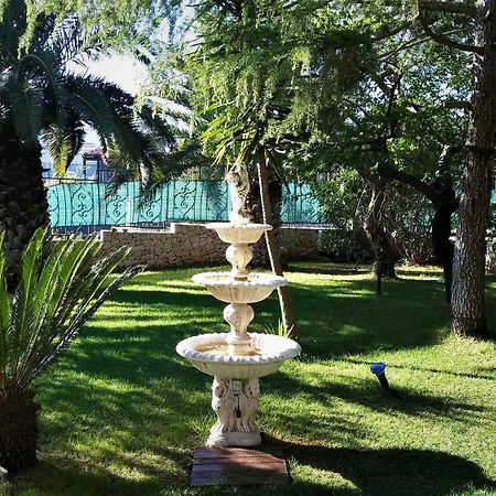 B&B Lo Smeraldo Castellana Grotte Exterior photo