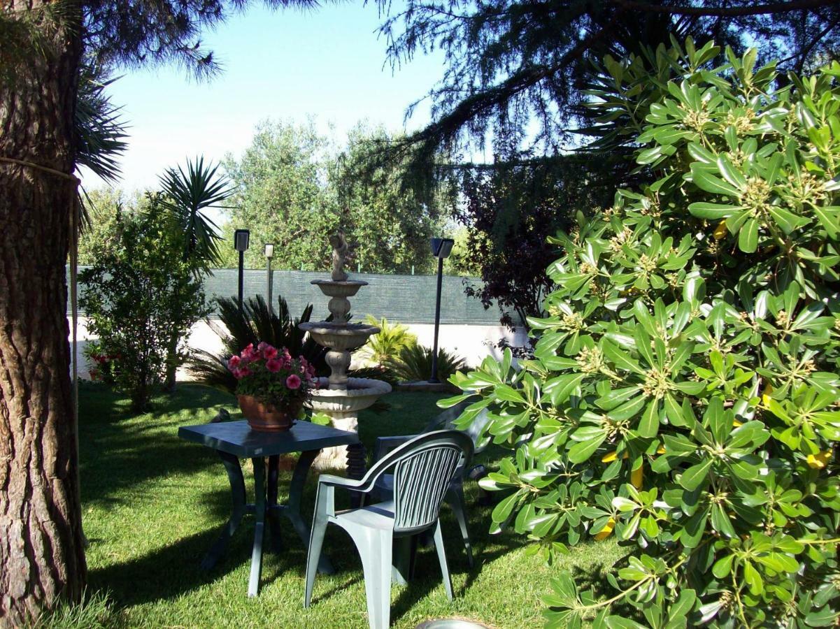 B&B Lo Smeraldo Castellana Grotte Exterior photo